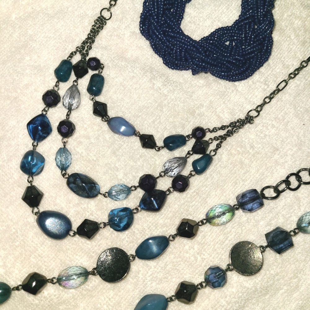 Necklace/ bracelet set